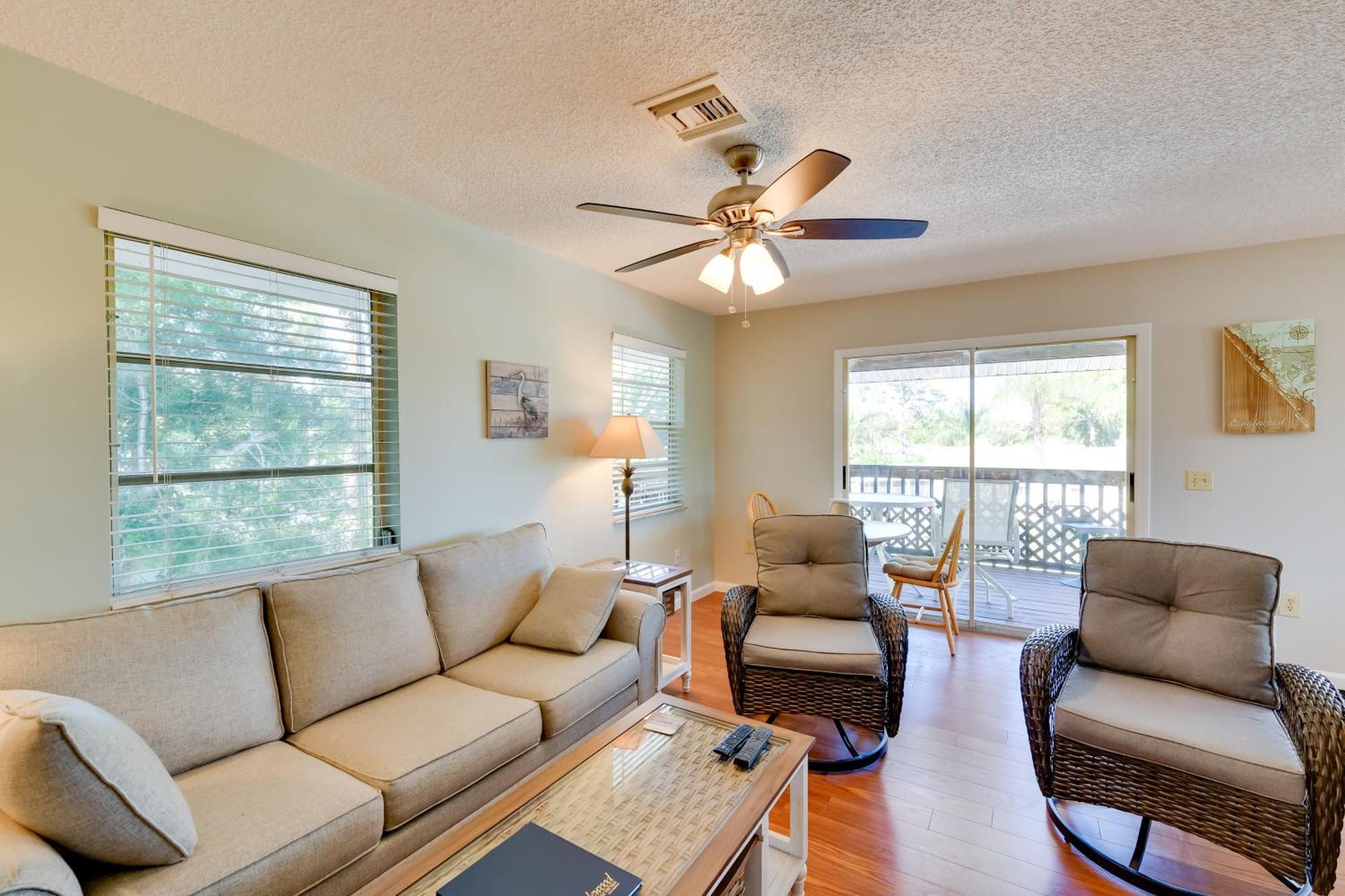 Coastal Oasis With Shared Pool, 2 Mi To Beach! Englewood Bagian luar foto