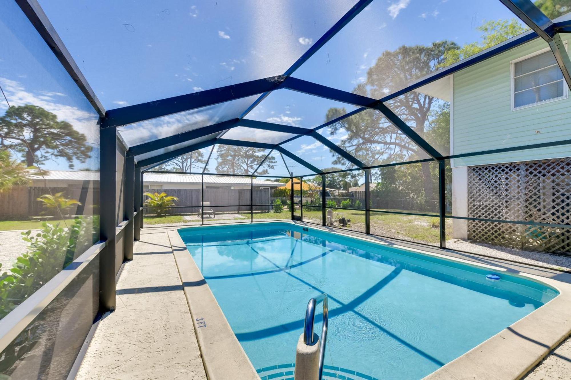 Coastal Oasis With Shared Pool, 2 Mi To Beach! Englewood Bagian luar foto