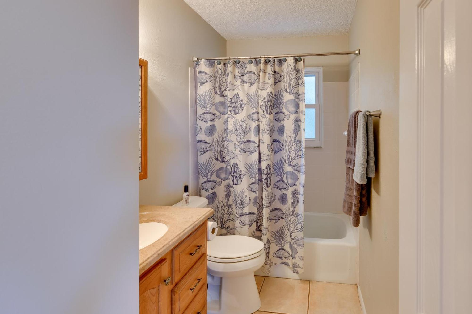 Coastal Oasis With Shared Pool, 2 Mi To Beach! Englewood Bagian luar foto